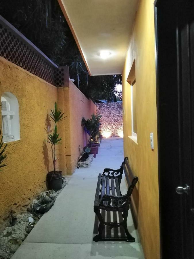 Casa Xcocay Hotel Valladolid  Buitenkant foto