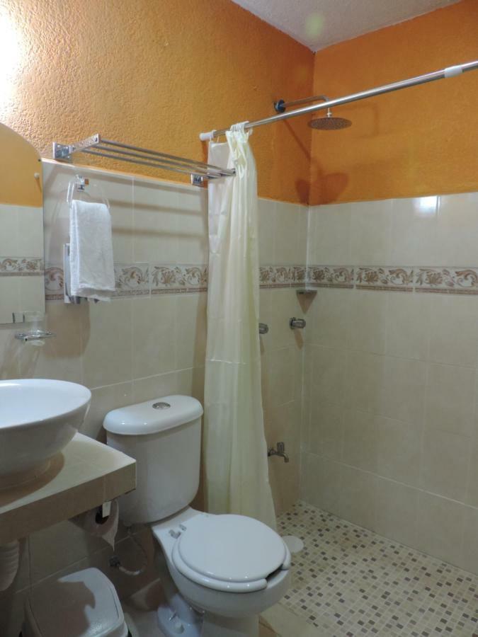 Casa Xcocay Hotel Valladolid  Buitenkant foto